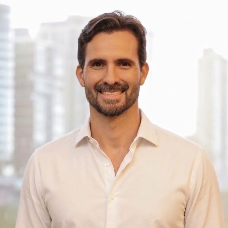 Eduardo Carvalheira - PE